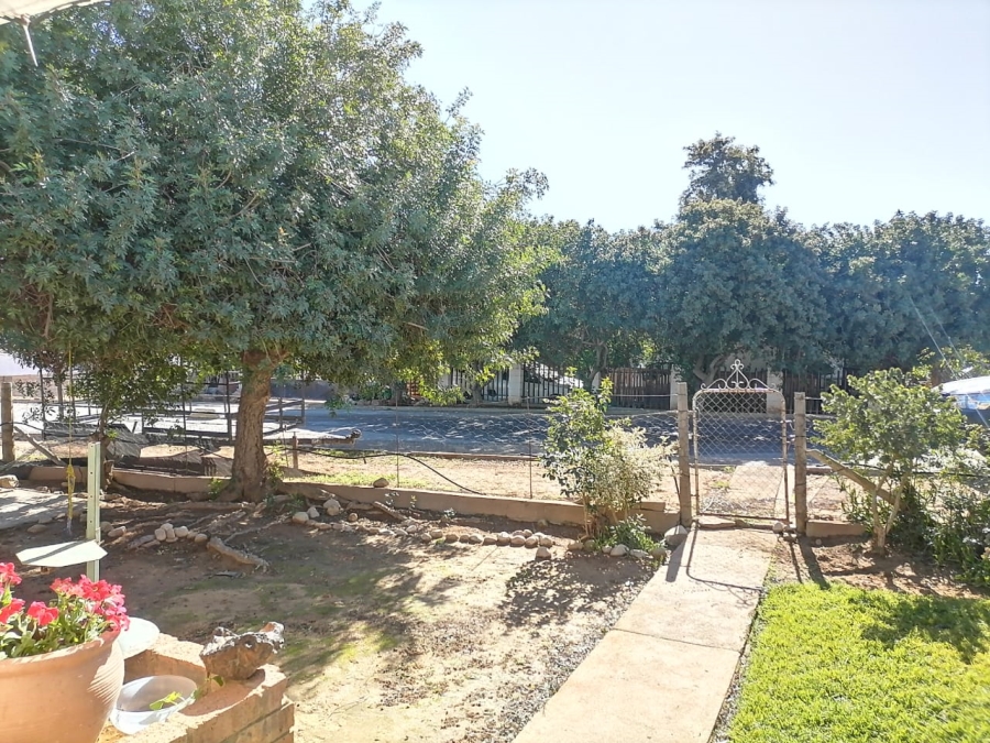 3 Bedroom Property for Sale in Eendekuil Western Cape